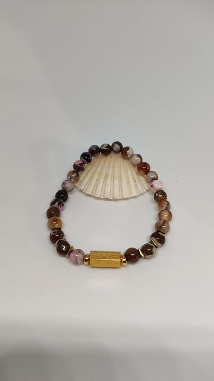 Coffret bracelet en Agate avec médaillon.